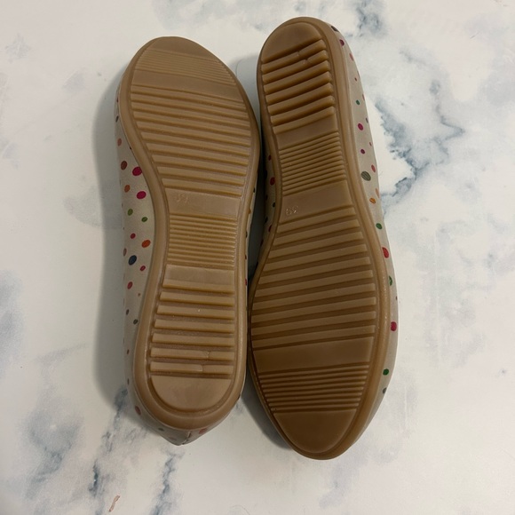 Goby Colorful Spotted Women's Flats - Picture 7 of 8
